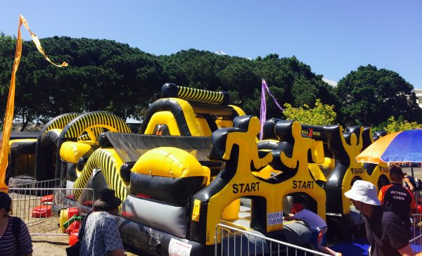 Mega Xtreme Obstacle Course Ride