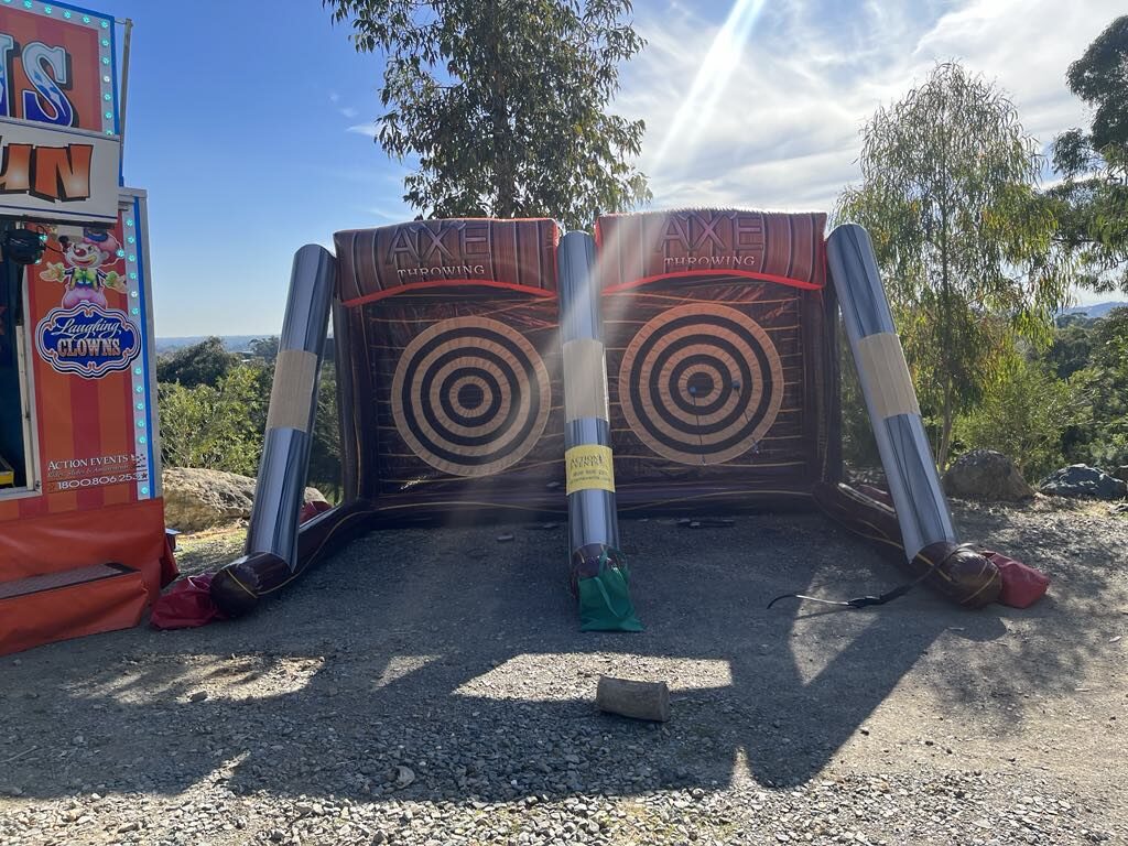Axe Throwing Game - Image 2