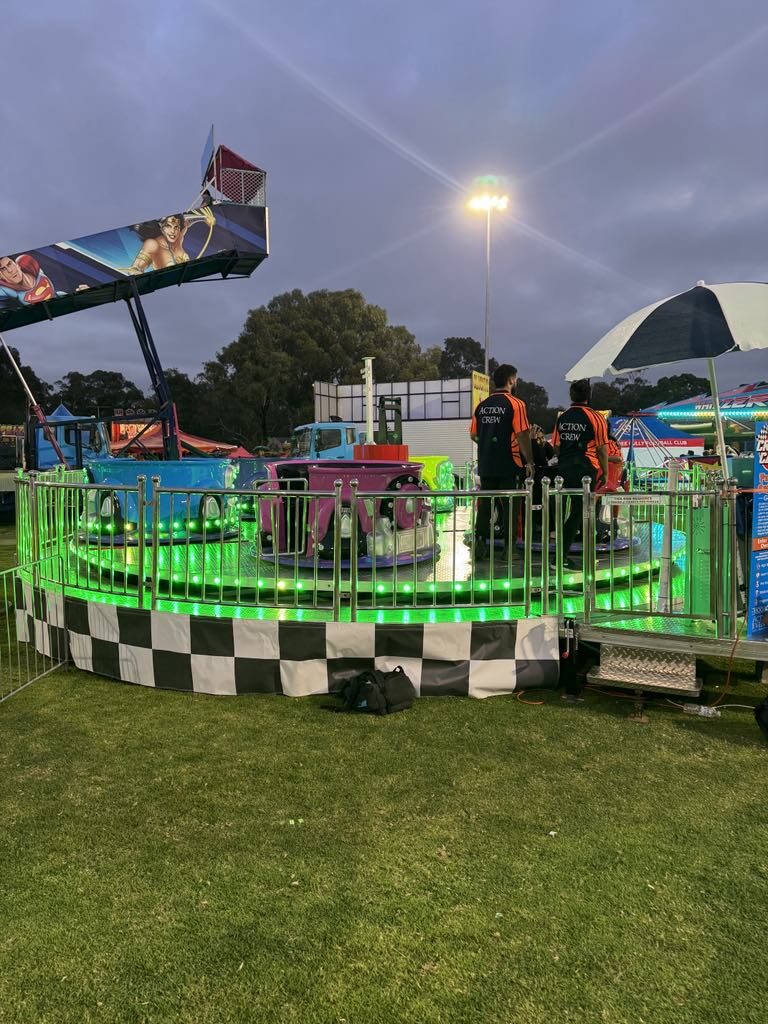 Crazy Cars - Image 2